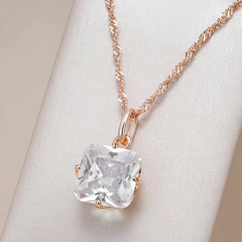 Colier din argint placat cu aur roz 18K si cuart