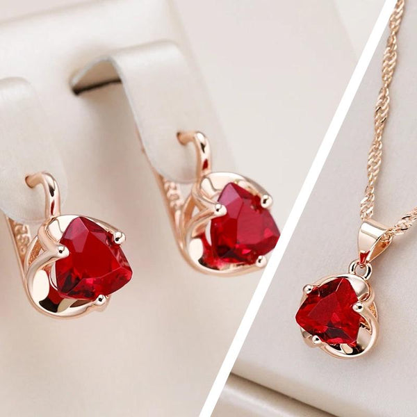 Set colier si cercei din argint placati cu aur 18K si zirconiu "Strawberry Heart"